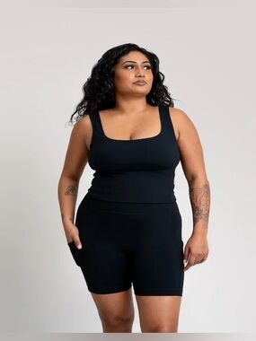 Alder Adventure Performance Cropped Tank Top, Large